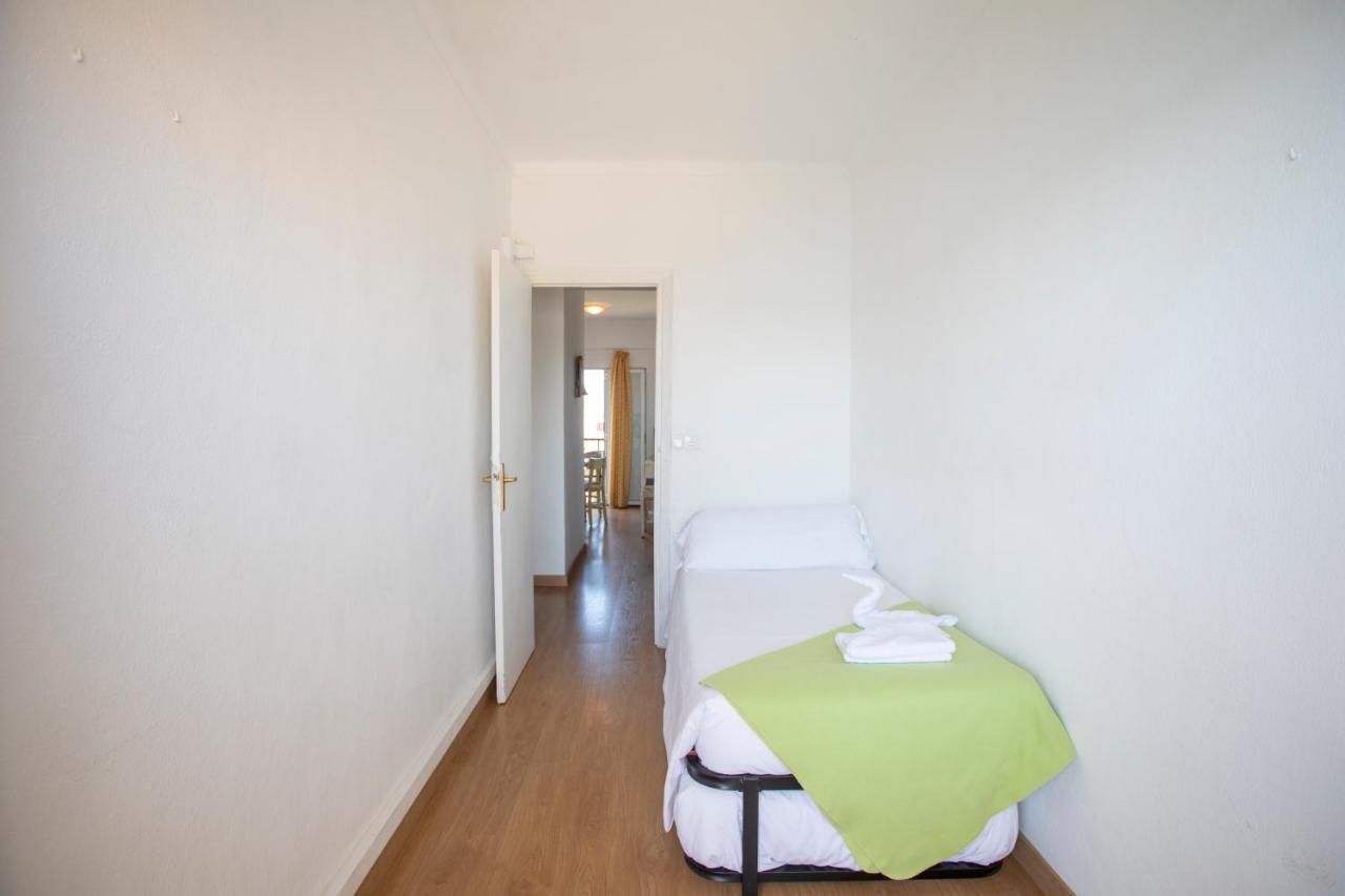 קולוניה סנט ג'ורדי Apartamentos Piza מראה חיצוני תמונה
